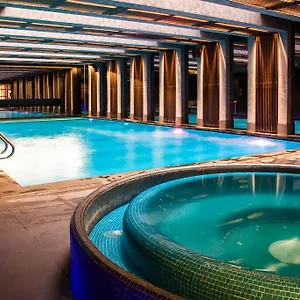 Gardens & Wellness 4* Budapest