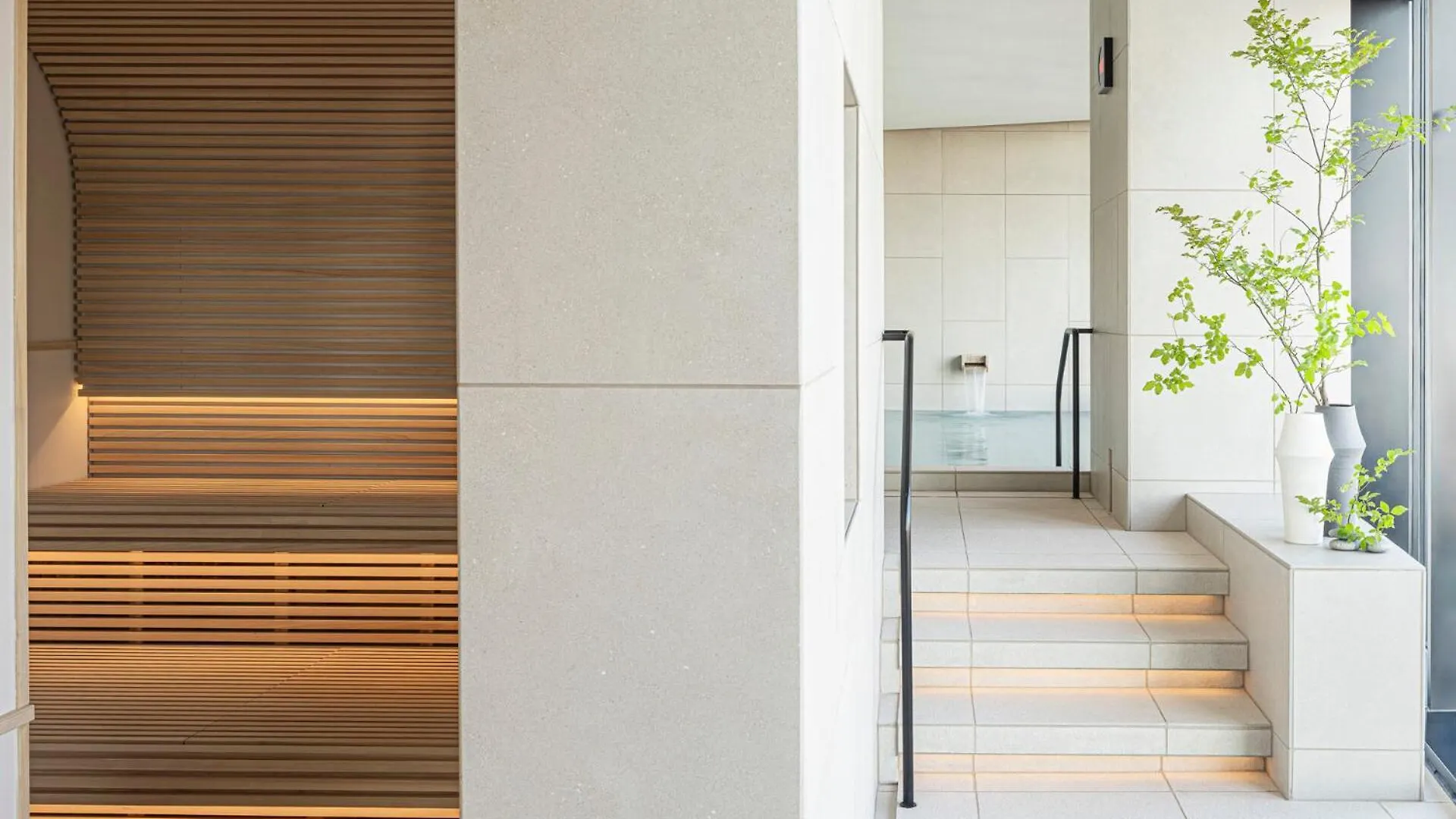 Four Seasons Hotel 大阪