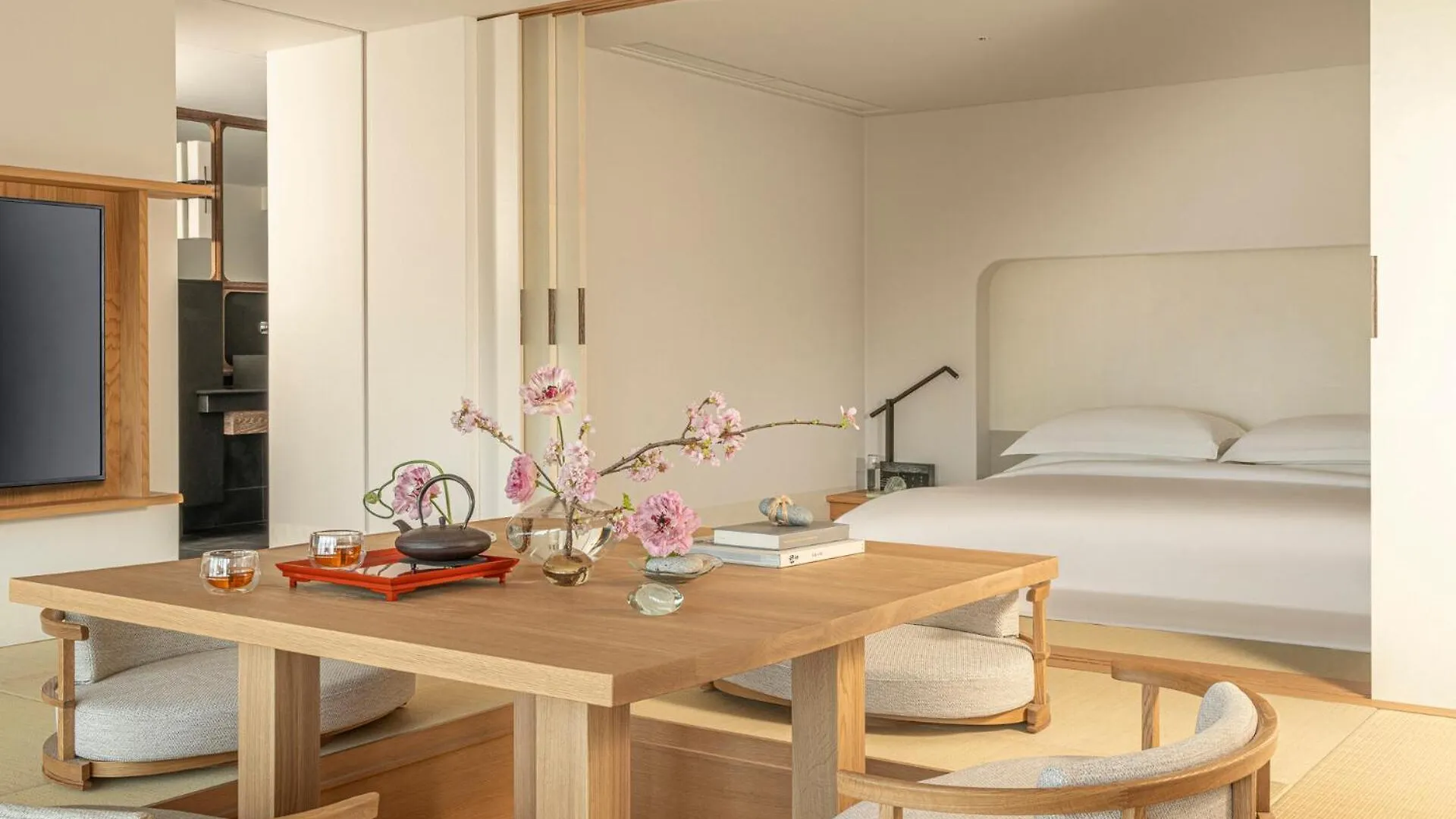 *****  Four Seasons Hotel Osaka Japan